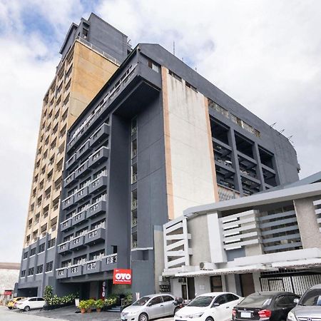 ホテル Oyo 115 ノースリッジ マンションズ ケソンシティ エクステリア 写真