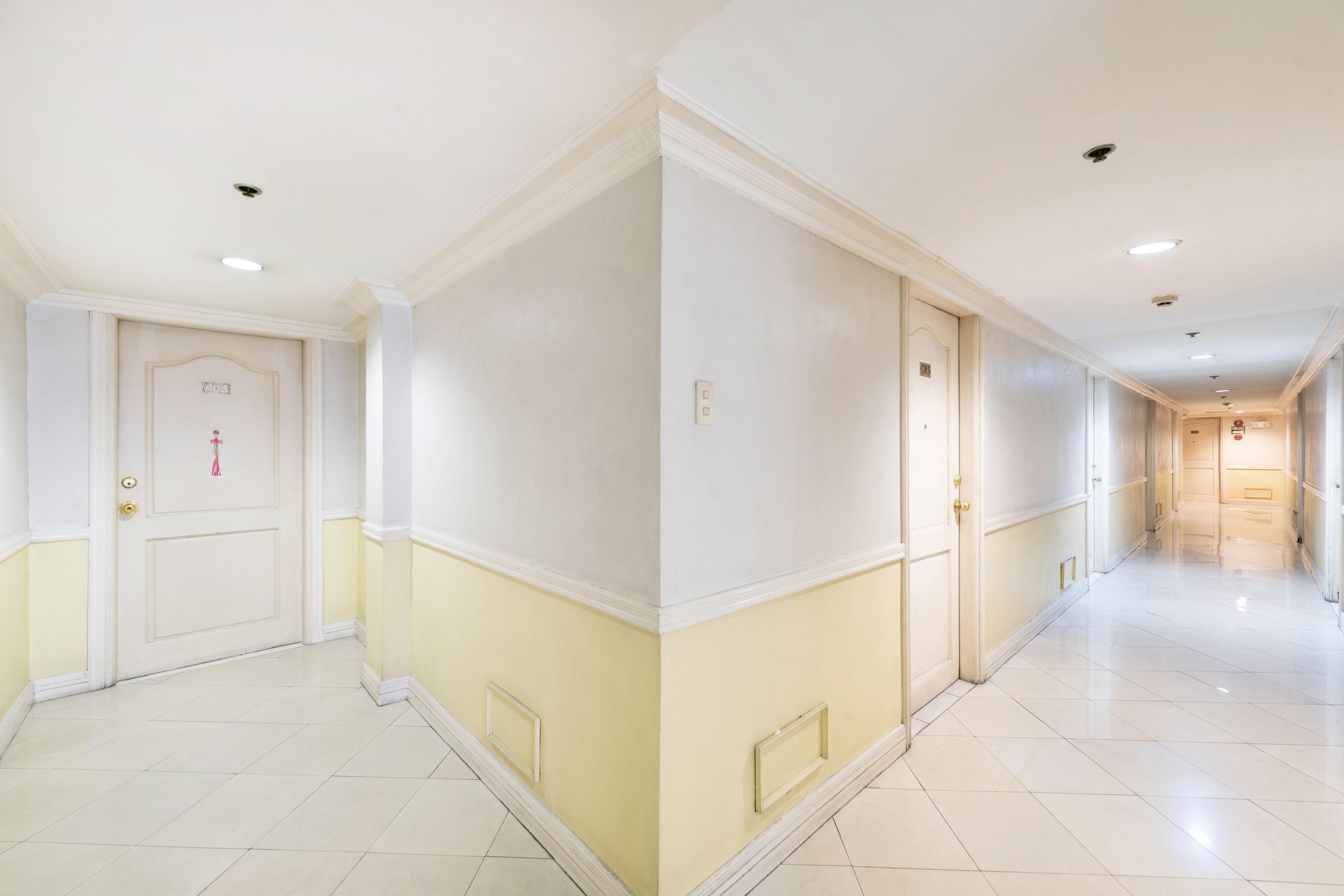 ホテル Oyo 115 ノースリッジ マンションズ ケソンシティ エクステリア 写真