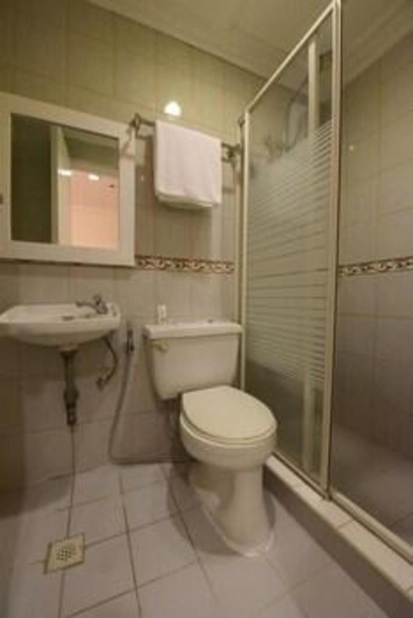 ホテル Oyo 115 ノースリッジ マンションズ ケソンシティ エクステリア 写真